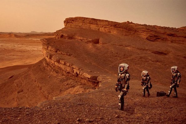 Alimlərin yeni kəşfi — Marsda gecələr qar yağır