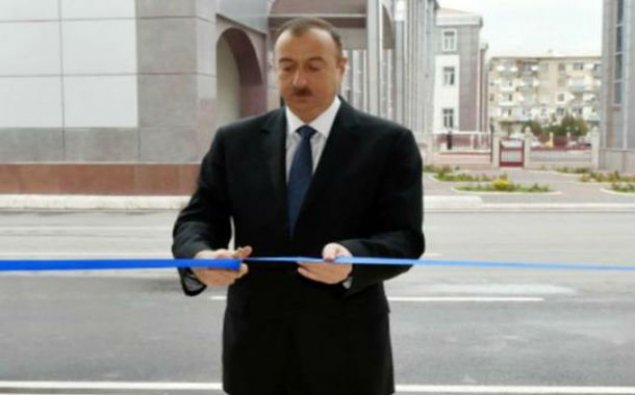 İlham Əliyev “Yeni Gəncə” yarımstansiyasının açılışında