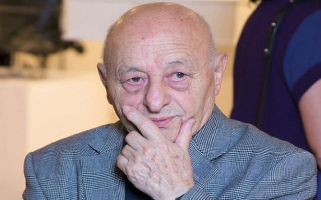 Prezident Ömər Eldarova orden verdi