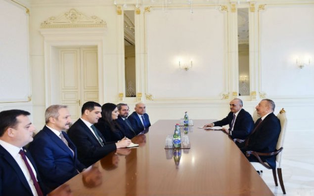 Prezident türkiyəli naziri qəbul etdi