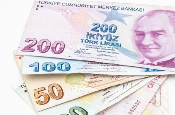 Türkiyə lirəsi rekord həddə ucuzlaşıb