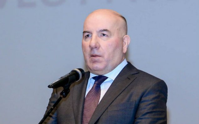 Elman Rüstəmov: 