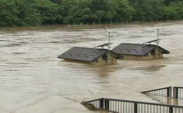 Yaponiyada leysan yağışları nəticəsində 38 nəfər itkin düşüb