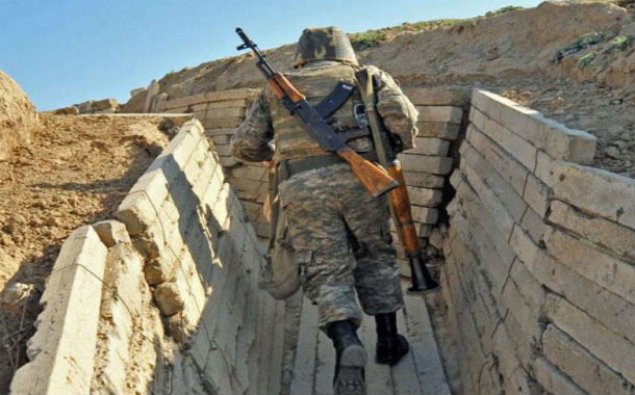 Ermənistanda hərbi sahədə xaos hökm sürür