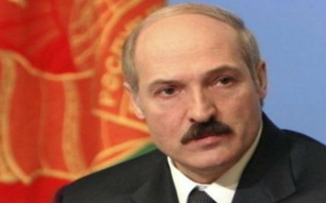 Lukaşenko rubldan istifadənin əleyhinə çıxdı