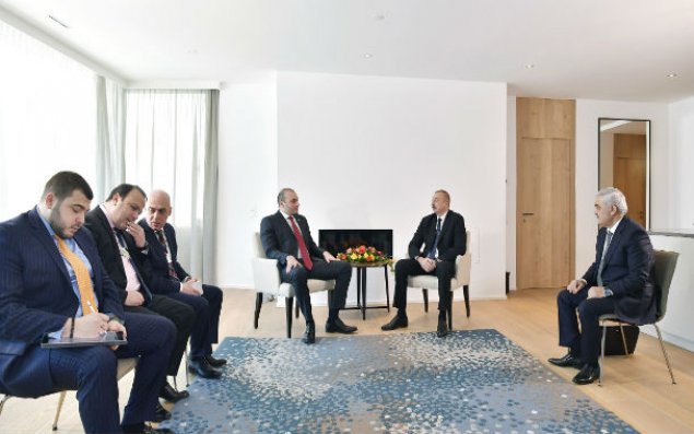 Azərbaycan Prezidenti və Gürcüstanın Baş naziri arasında görüş keçirildi – FOTO