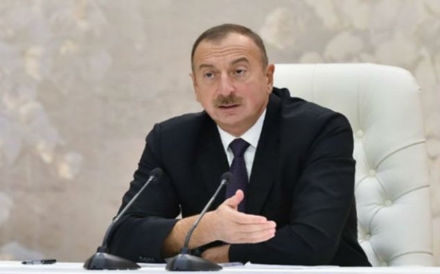 “2 x 2 aksiomu: İlham Əliyevi qorumaq ŞƏRƏF məsələsidir!” – Deputat yazır