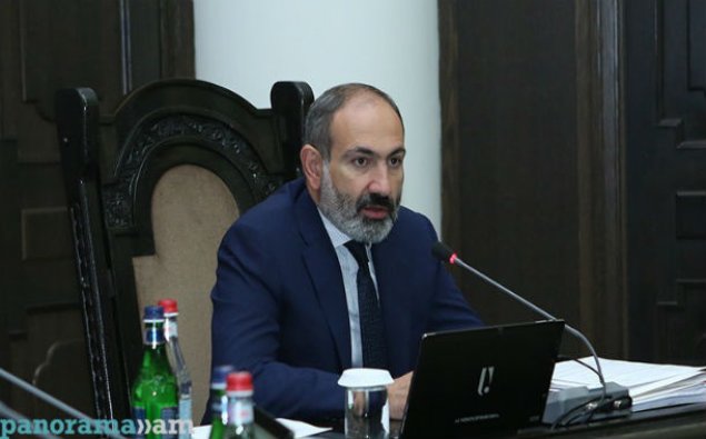 Ermənistan baş nazirinin reytinqi azalmaqda davam edir