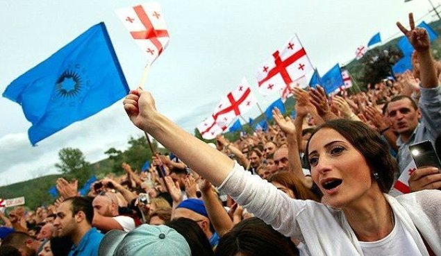 Gürcüstanda partiyaların seçkilərdə blok halında iştirakı qadağan oluna bilər