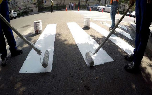 Bakıda 64 küçə və prospektdə yol nişanlanma xətləri yenilənib