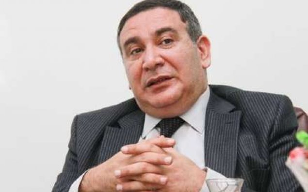 Rəşad Məciddən varlı şəxslərə çağırış: “Qoyunları sıraya düzüb cənnətə yol axtarınca...”