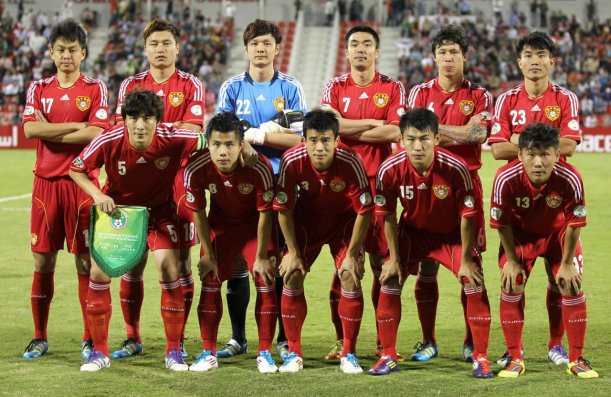 Çin dünya çempionatı üçün 9 futbolçunu milliləşdirmək istəyir