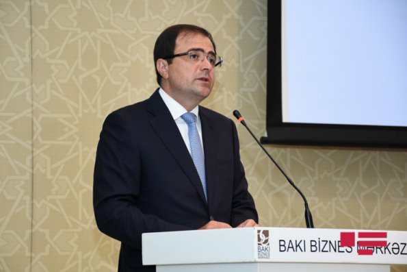 Azərbaycan indiyədək Rusiya iqtisadiyyatına 1,2 mlrd. dollar investisiya yatırıb