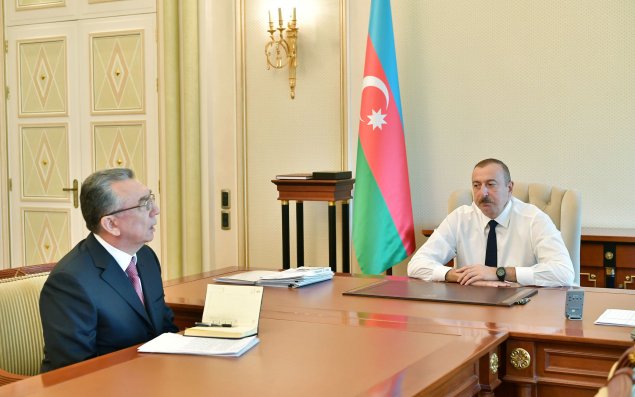 Prezident İlham Əliyev Bakı Şəhər İcra Hakimiyyətinin başçısını qəbul edib