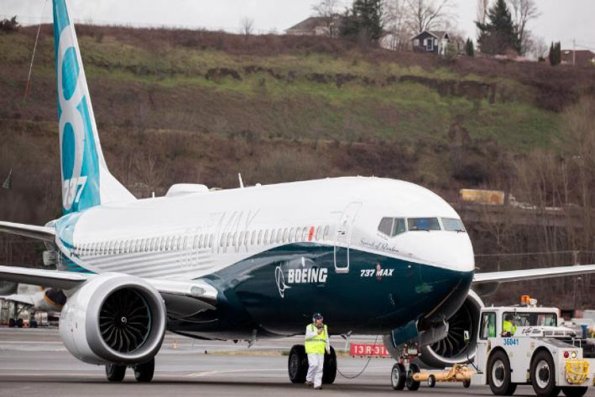 “Boeing 737 MAX” təyyarələrinin istismarına qoyulmuş qadağa uzadılıb