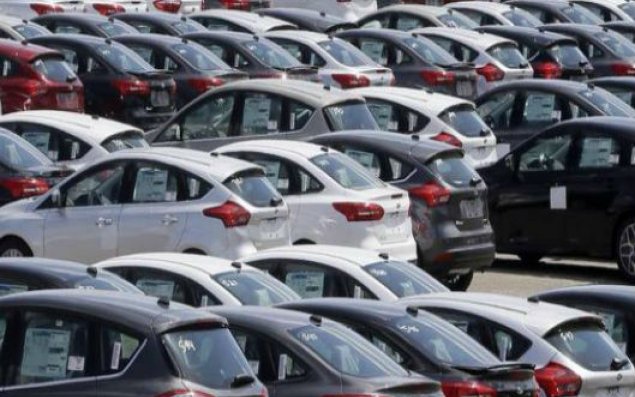 Azərbaycan Gürcüstandan avtomobil idxalını 2,2 dəfədən çox artırıb