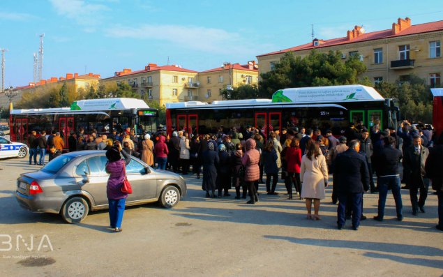 Bakıda yeni sərnişin avtobusları istismara verilib