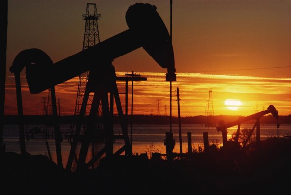 Azərbaycan nefti 2,5% ucuzlaşıb