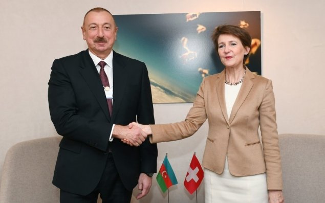 Prezident İlham Əliyev Davosda İsveçrə Prezidenti ilə görüşüb - YENİLƏNİB