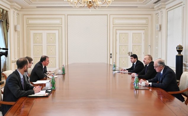 İlham Əliyev ABŞ Dövlət Departamentinin rəsmisini qəbul etdi 