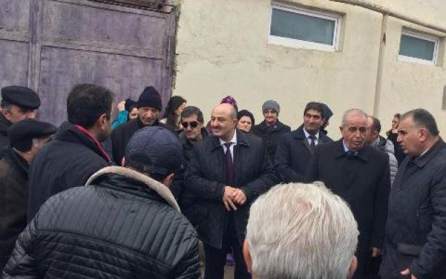 Nəsimi rayonunda fevral ayında  6 səyyar qəbul keçirilib – FOTO