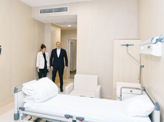 İlham Əliyev “Yeni klinika” tibb müəssisəsinin açılışında iştirak edib   – FOTO
