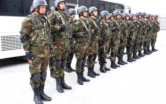 Bakıda Daxili Qoşunların hərbi qulluqçuları polislə birgə xidmətə cəlb edildilər 