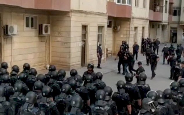Polisə zibil atanlarla bağlı həbs qərarı verildi