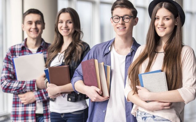 Azərbaycanda yaşayan gürcülər universitetlərə imtahansız qəbul olunacaq 