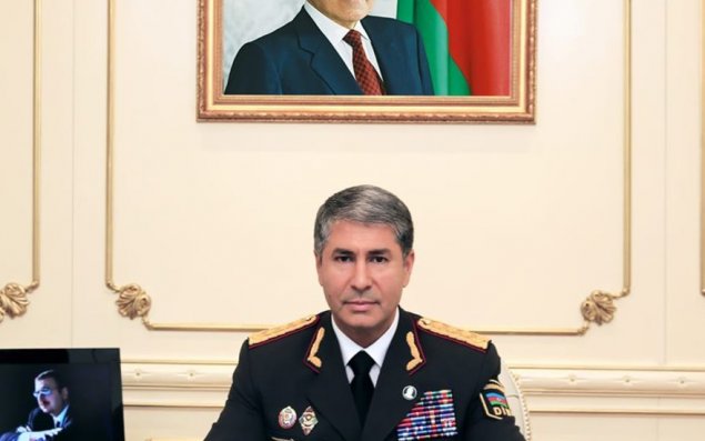Vilayət Eyvazov generalı təqaüdə göndərdi 