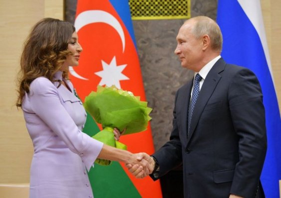 Putin Azərbaycanın Birinci vitse-prezidentini təbrik etdi