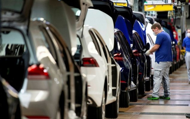 Azərbaycan minik avtomobili istehsalını 21% azaldıb