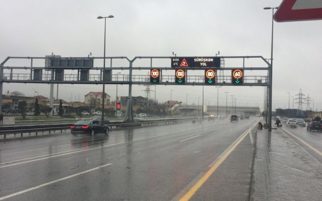 Bakıda bəzi küçələrdə sürət həddi endirilib