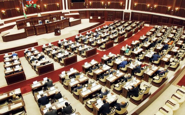 Deputatlar yenidən koronavirus testindən keçəcəklər
