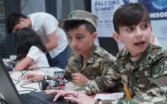 Bəzi hərbçilərin uşaqlarına müavinətin verilməsi ilə bağlı layihə I oxunuşdan keçdi