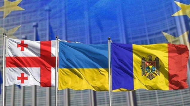 Ukrayna, Gürcüstan və Moldova hərbi ittifaq yaradır