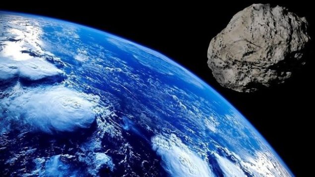 Yerə Xeops piramidasından böyük asteroid yaxınlaşır (FOTO)
