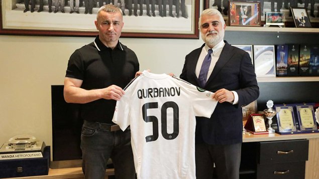 Tahir Gözəl Qurban Qurbanovu təbrik etdi