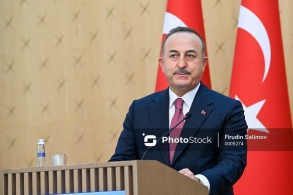 Mövlud Çavuşoğlu: “Ermənilər, əvvəl olduğu kimi, ətrafı dağıdaraq geri çəkilirlər” - VİDEO