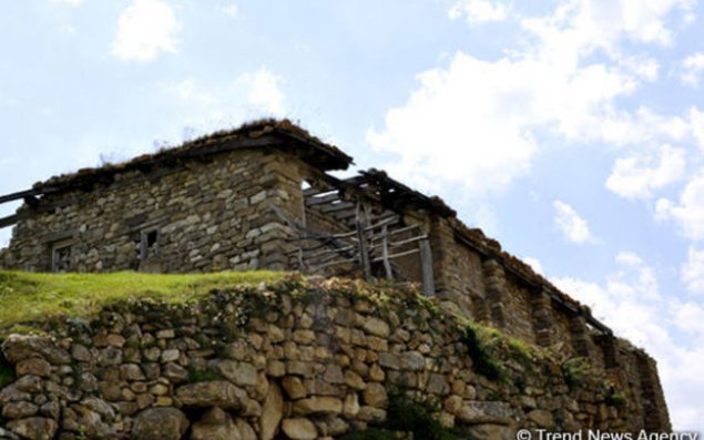 Qubada qəzalı məscid bərpa olunacaq? - AÇIQLAMA