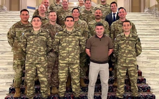 Hərbiçilərimiz Oklohomada ABŞ hərbçiləri ilə görüşdü 