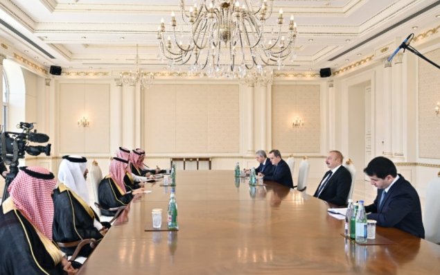 Prezident Səudiyyə XİN rəhbərini qəbul edib