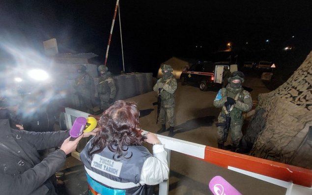 Azərbaycan həkimləri rus sülhməramlılarına tibbi xidmət təklif etdi! Xankəndi yolundan xüsusi xəbər! - VİDEO