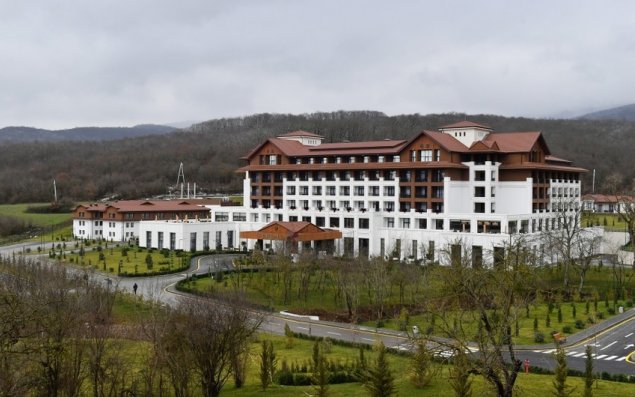 Prezidentlə xanımı “Şabran” İstirahət Kompleksinin açılışına qatıldı