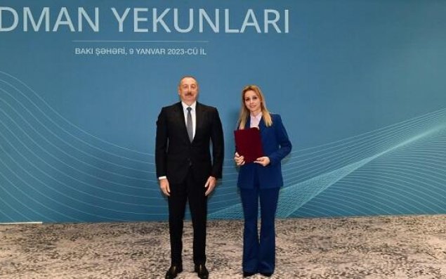 İlham Əliyev mətbuat katibinə ev verdi - Foto