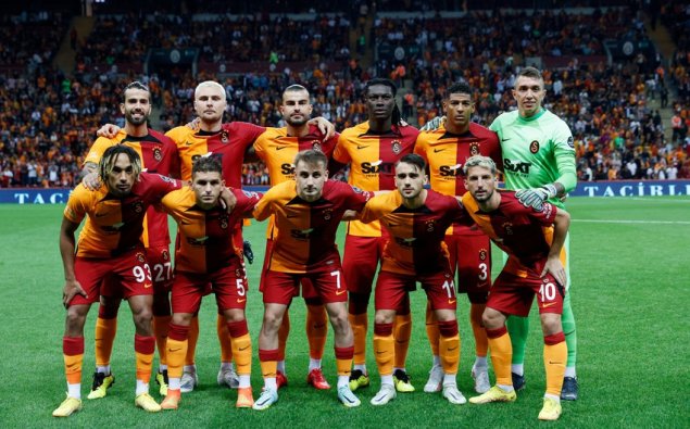 FIFA “Qalatasaray”ın transfer qadağasını ləğv edib