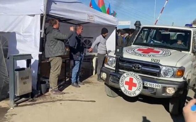 Qarabağdan Ermənistana daha 4 erməni aparıldı