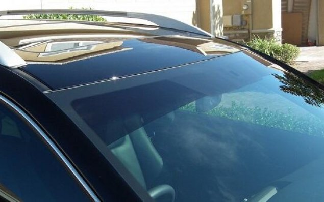 Yeni qanun: yalnız bu şüşələrə plyonka çəkilə bilər