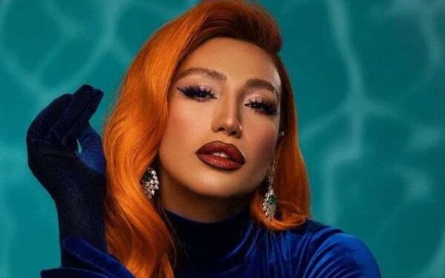 Röya həyatını sığortalatdırır