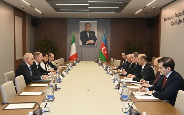 İtaliya-Azərbaycan Universitetinin inşası davam edir